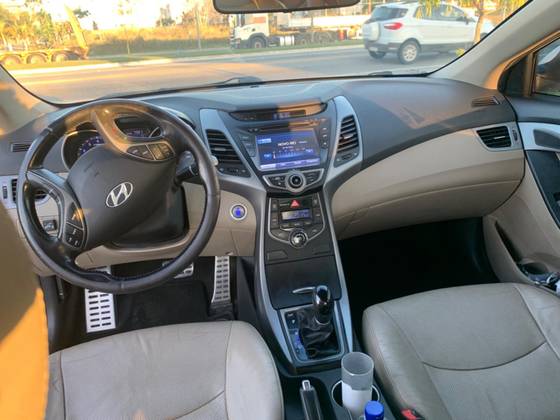 HYUNDAI ELANTRA 2.0 GLS 16V FLEX 4P AUTOMÁTICO